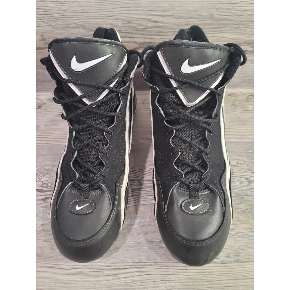 Vintage cleats black Air zoom jet turf training & football cleats shoes. size 11